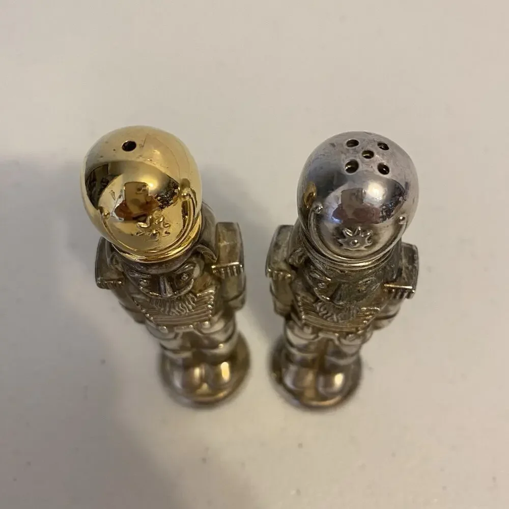 Vtg Silver Treasures by Godinger Christmas Nutcrackers Salt Pepper Shakers 1994